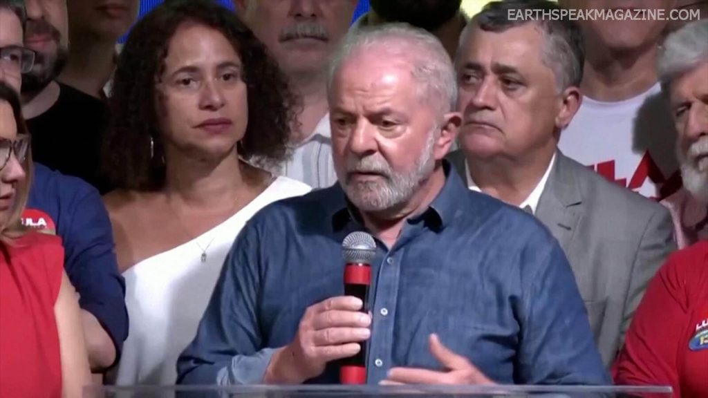 ลูลาสาบาน ว่าจะลงโทษผู้สนับสนุน Bolsonaro ประธานาธิบดี ลูอิซ อินาซิโอ ลูลา ดา ซิลวา ของบราซิล ให้คำมั่นว่าจะลงโทษผู้สนับสนุนอดีตผู้นำ